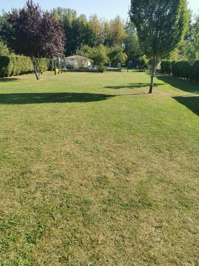 Bienvenue Chez Moi A Concevreux Bed & Breakfast エクステリア 写真